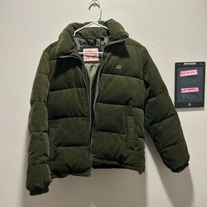 listing-status-banner